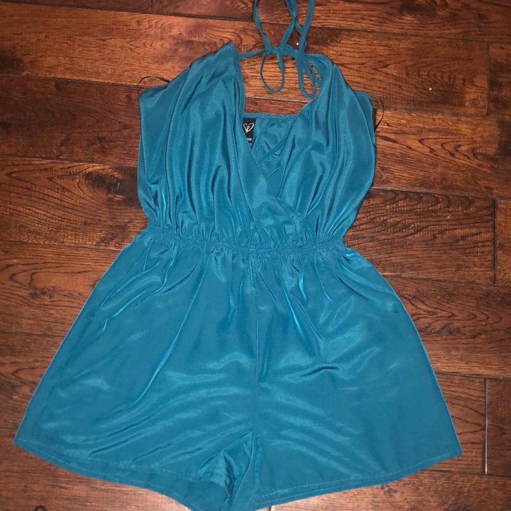 Windsor romper